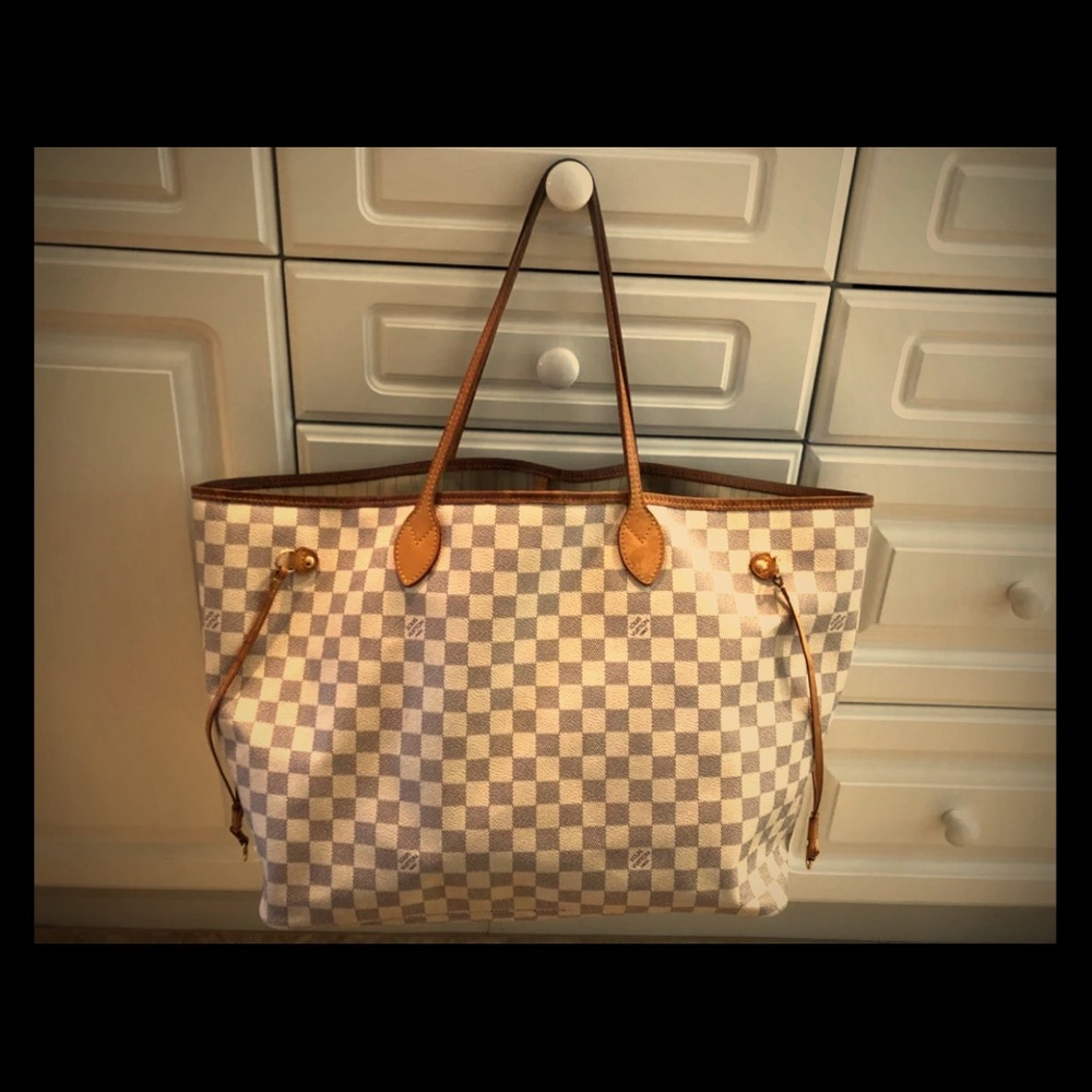Authentic Louis Vuitton Neverfall GM Damier Azur